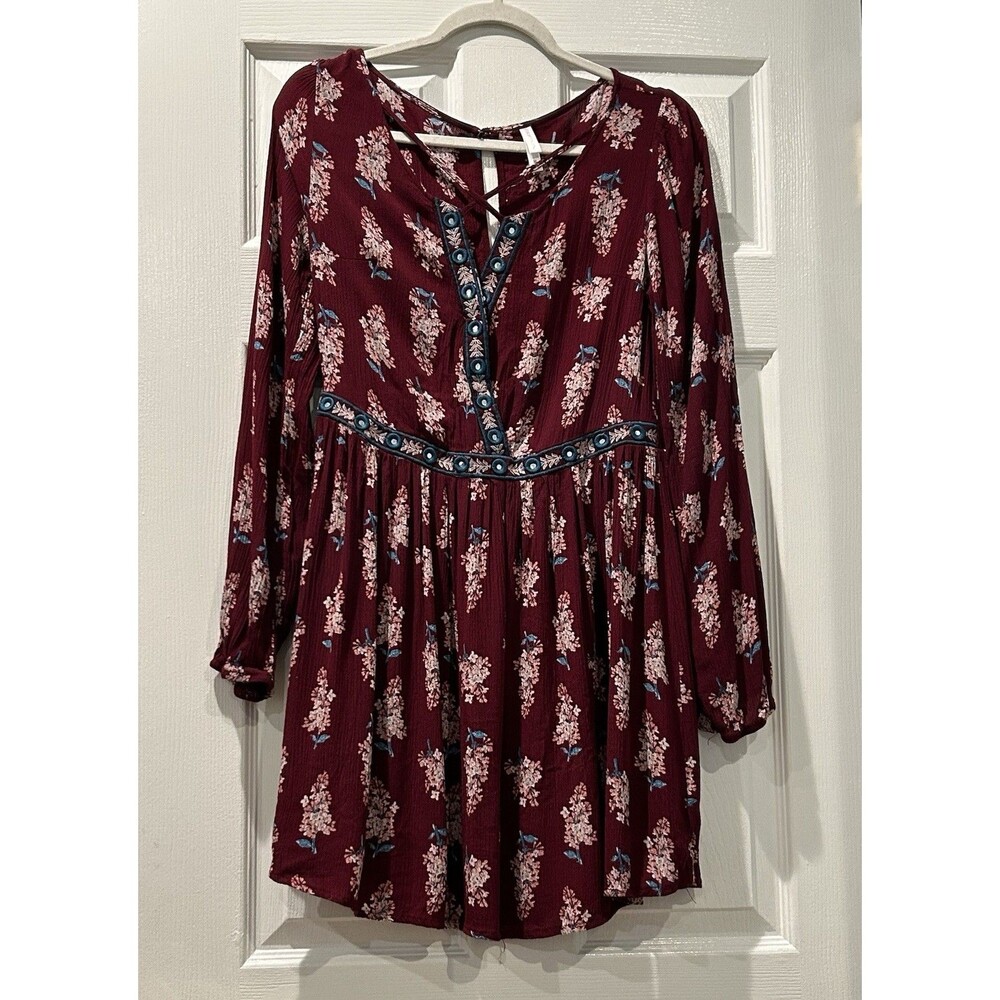Xhiliration Burgundy Boho Style Dress Size M